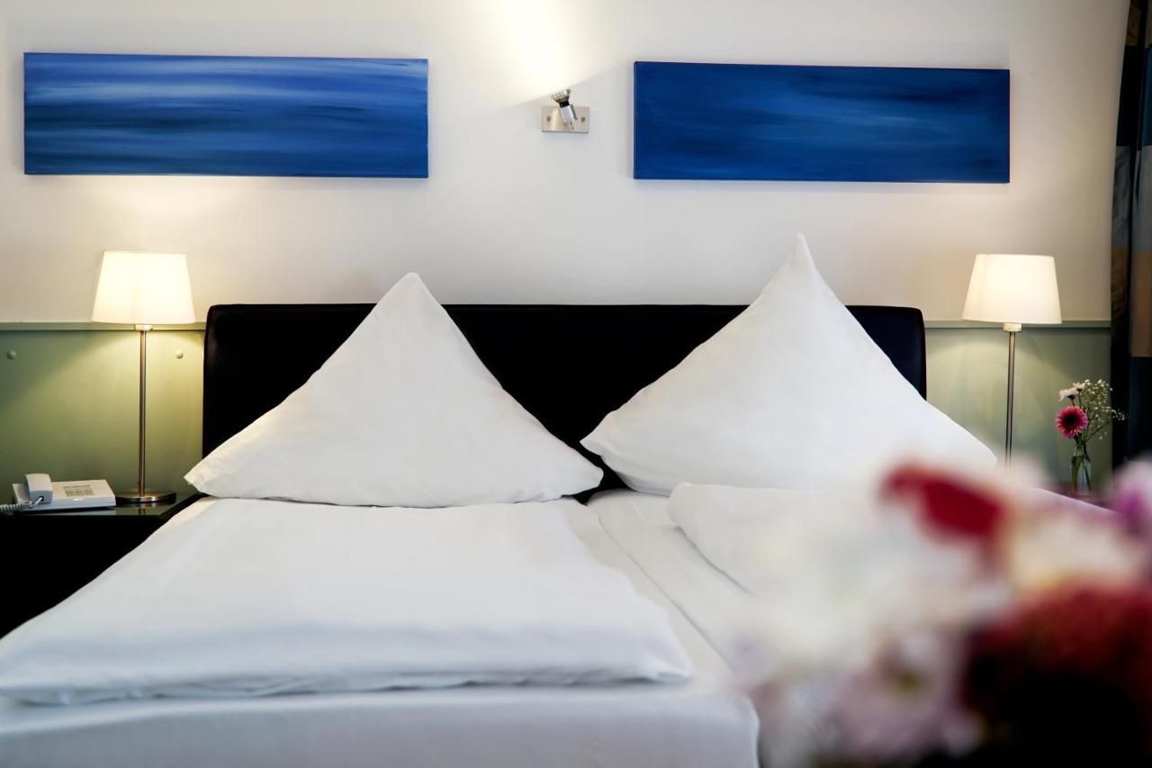 Hotel Im Kupferkessel Кьолн Екстериор снимка
