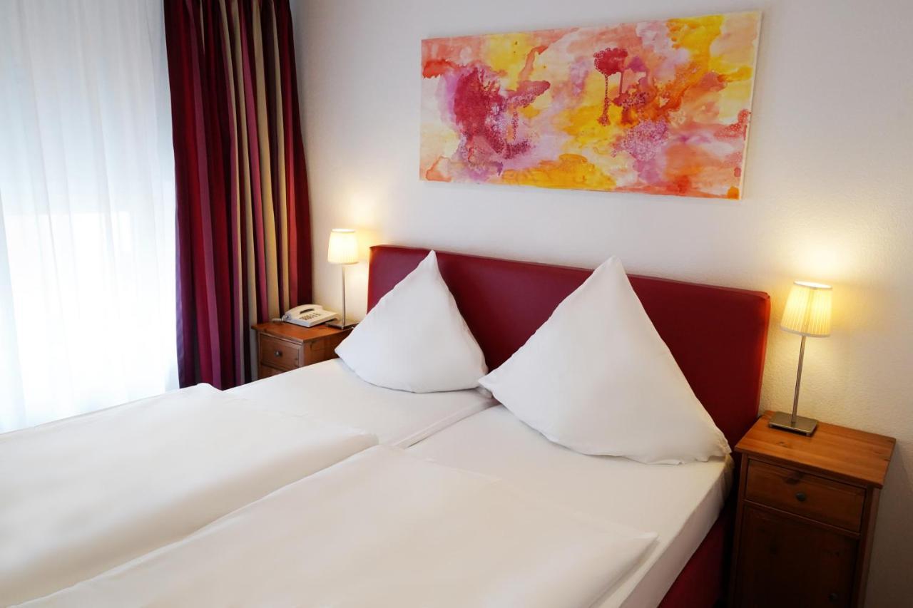 Hotel Im Kupferkessel Кьолн Екстериор снимка