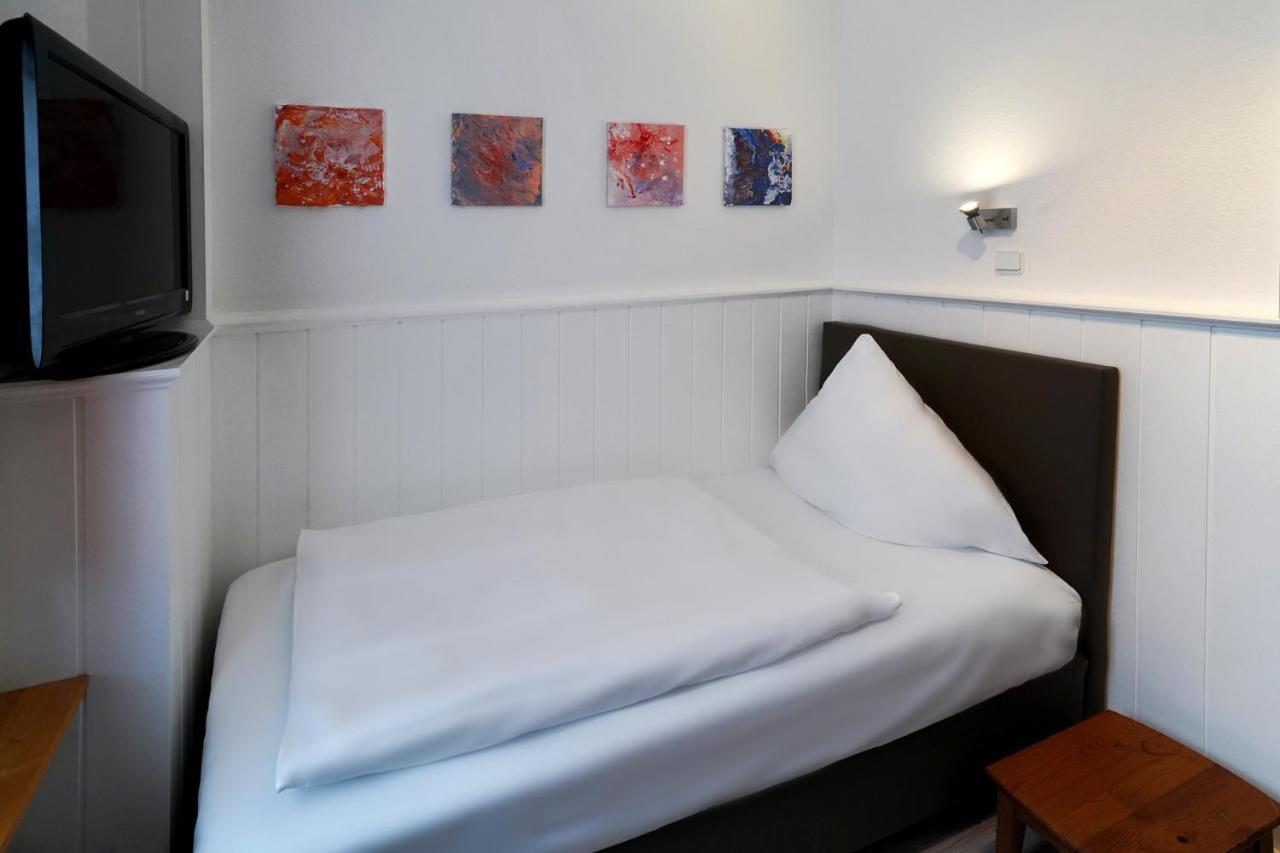 Hotel Im Kupferkessel Кьолн Екстериор снимка